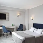 Hotel Witkowski Airport