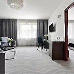 Hotel Witkowski Airport 3*