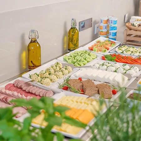 Witkowski Airport Hotel 3*