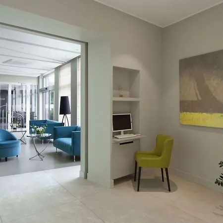 Witkowski Airport Hotel 3*