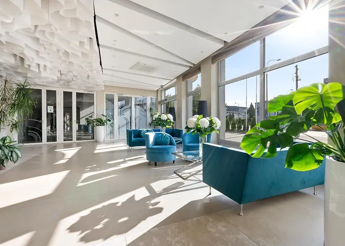 Witkowski Airport Hotell 3*