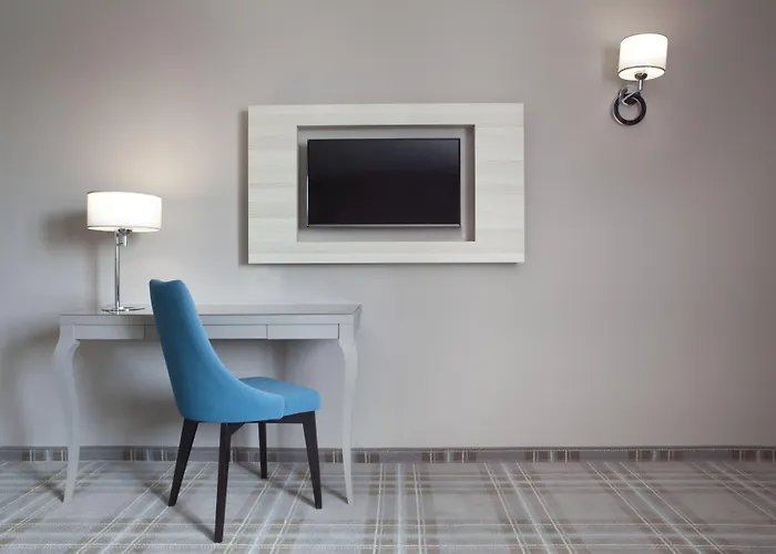 Witkowski Airport 3*