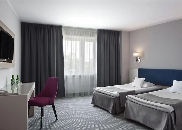 Witkowski Airport Hotell 3*