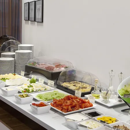 Hotel Witkowski Airport